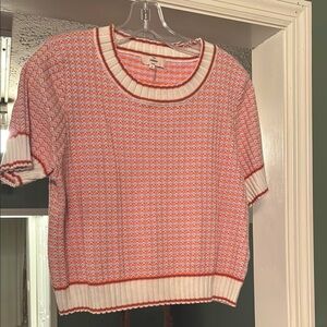 Orange and White Knit Short Sleeve Sweater